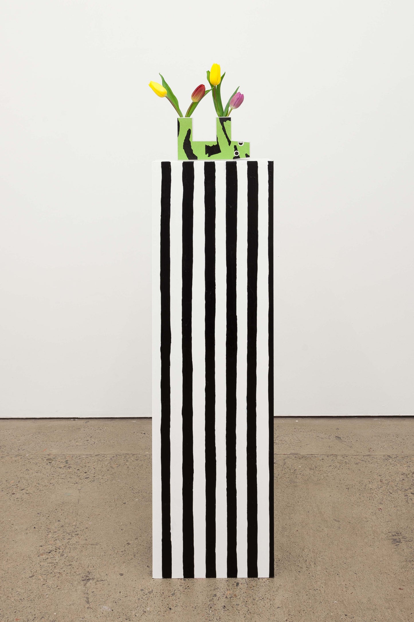 Joanne Tatham & Tom O’Sullivan - Is this what brings things into focus (Vase 2)